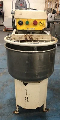 Achat Immédiat Pétrin à spirale Spi 50 d'Occasion