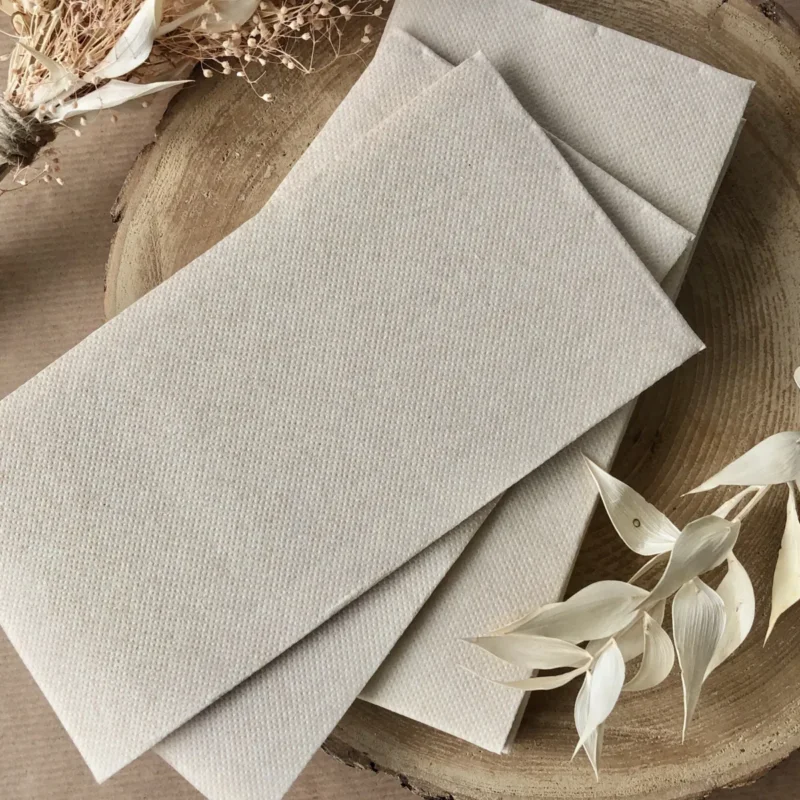 Offre Spéciale Serviette pliée en 8 kraft ouate de cellulose 38x38 cm pliée en 8 Lisah Pro.mundi (50 pièces)