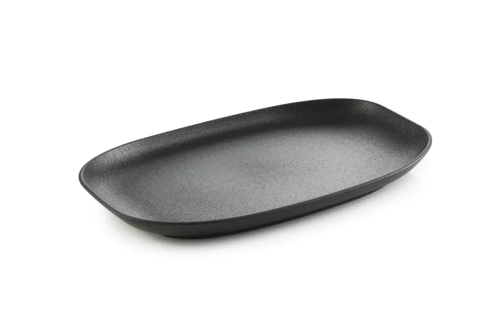 Assiette à bord droit rectangulaire noir porcelaine culinaire 24x12,5 cm Club Revol Paiement Sécurisé