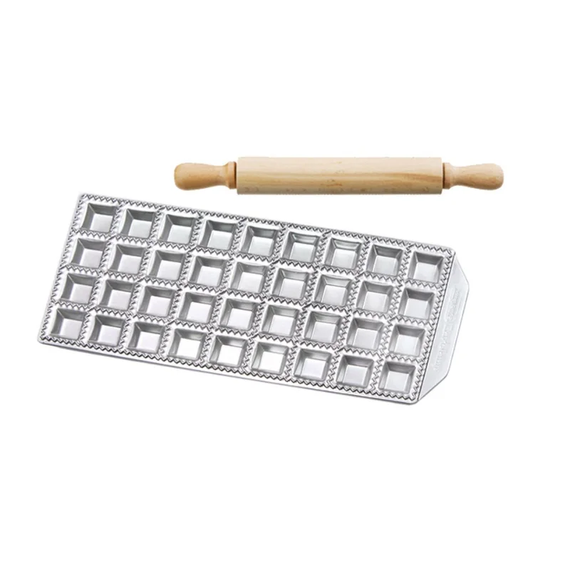 Moule 36 Raviolis 3,4 x 3,4 cm et Rouleau Prix Réduit