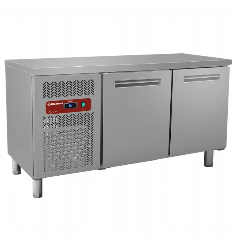 Produit De Marque Table frigorifique ventilée avec 2 portes 245 litres - 1500x600xh880/900 mm