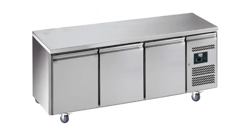 Desserte réfrigérée inox centrale -2/+8°c avec 3 portes gn1/1- 465 litres Commander Maintenant