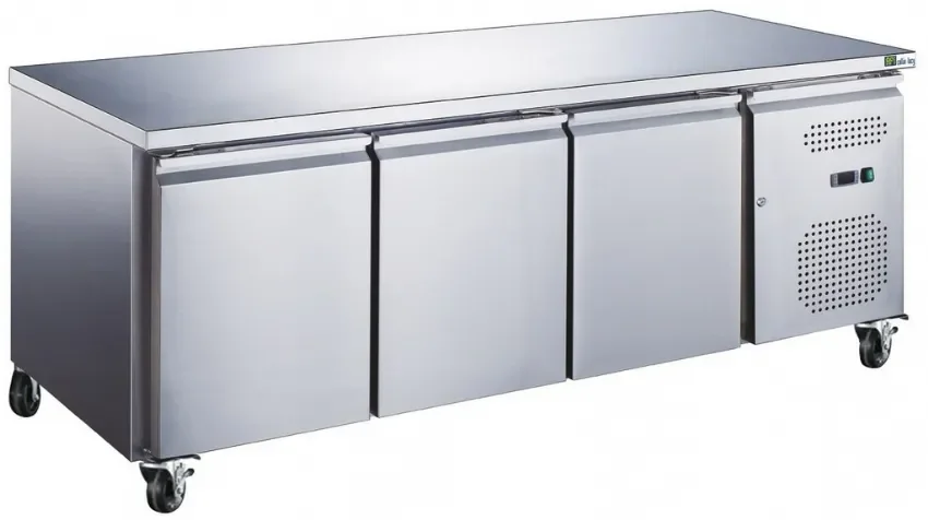 Table réfrigérée positive gn 1/1 avec 3 portes classe climatique 4 température +2/+8°c Acheter Direct