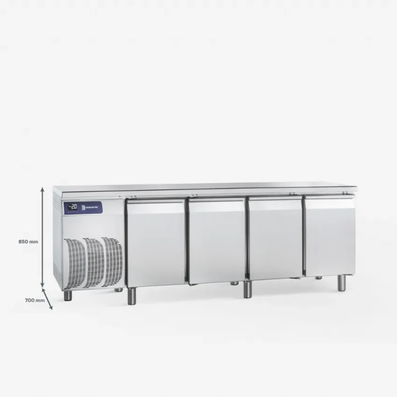Table réfrigérée négative 4 portes avec plan de travail gamme exclusive -15/-22°c - 568 l Offre Limitée