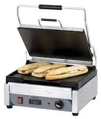 Must-Have Appareil à paninis professionnel XL simple Lisse avec minuteur CASSELIN