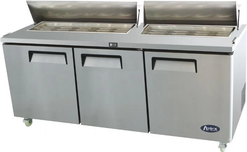 Affaire À Saisir Saladette réfrigérée 3 portes avec groupe arrière et capot inox ATOSA