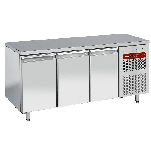 Dernière Chance Table réfrigérée négative 3 portes profondeur 700 DIAMOND TG3B/H-R2